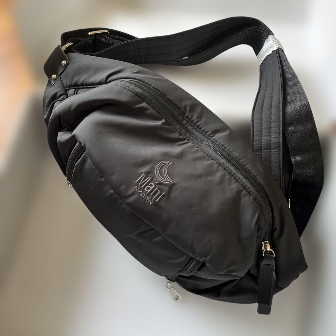 【未使用】人気！ 抱っこバック　ヒップシート　 黒　ナイトブラック