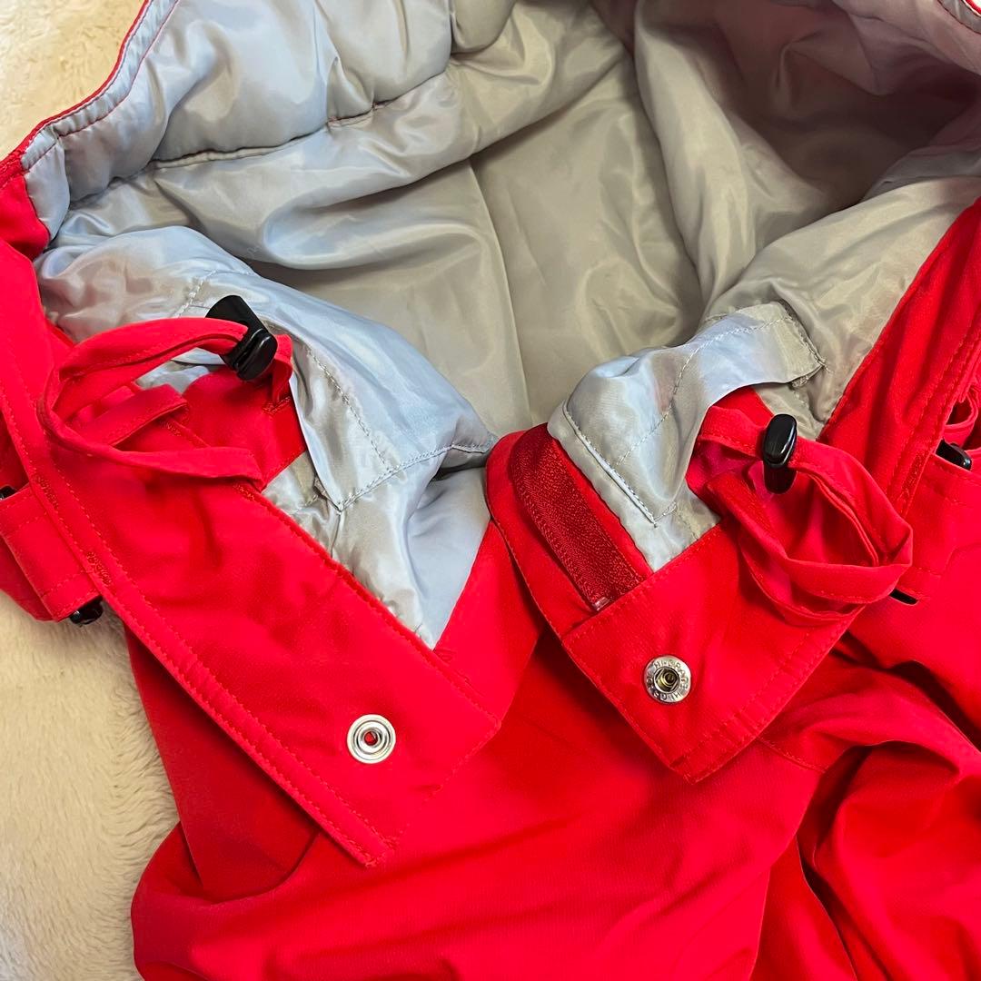 【極美品✨】DESCENTE スキーウェア 上下セット 160 防水 記名無し