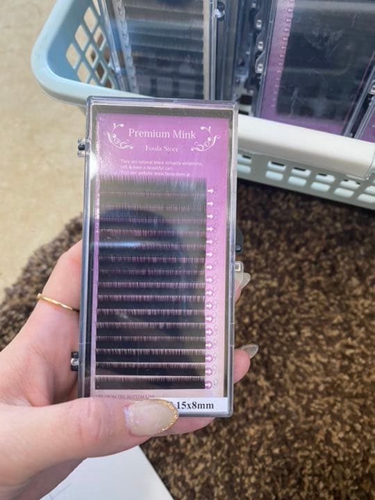 マツエク　プレミアムミンク