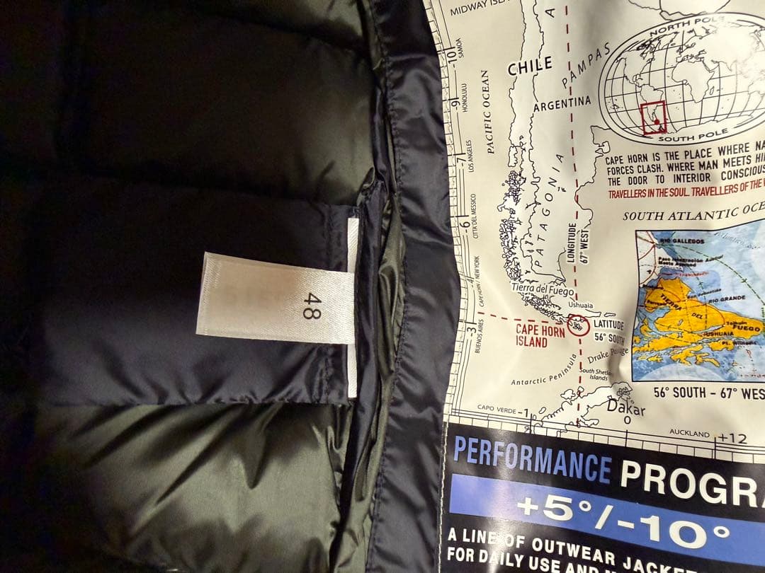 値下げほぼ未使用品Cape Horn ブラック ダウンジャケット