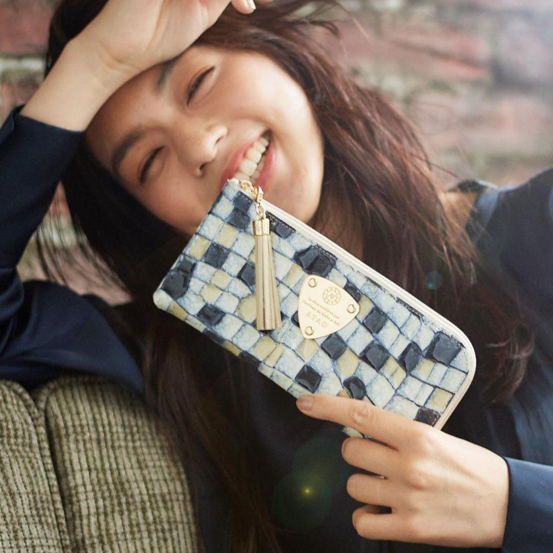 【新品(記載事項有)】ATAO　❤️limo ヴィトロ❤️　ブループリズム