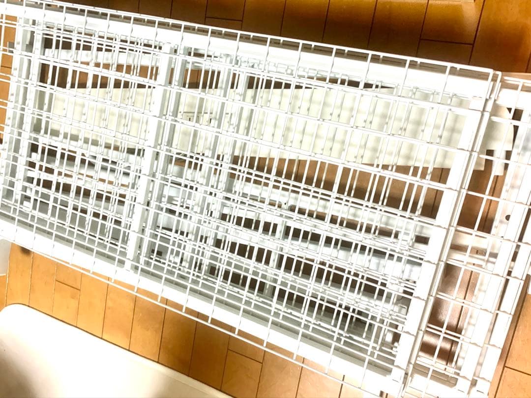 ニトリ シングルベッドフレーム ホワイト メッシュ構造 宮付き