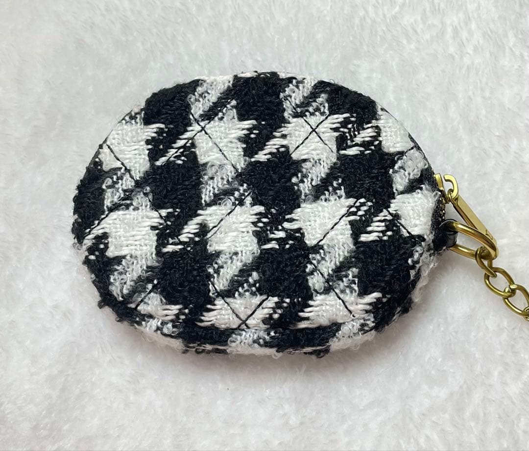 CHANEL シャネル VIPノベルティショルダー　パース付き