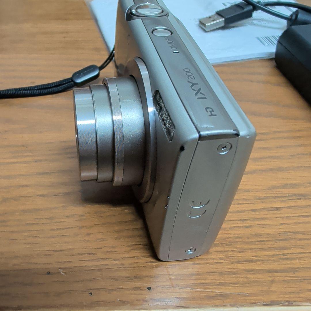 デジタルカメラ Canon IXY200