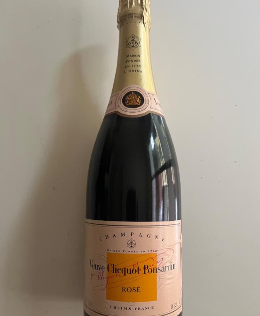 Veuve Clicquot Ponsardin ロゼラベル