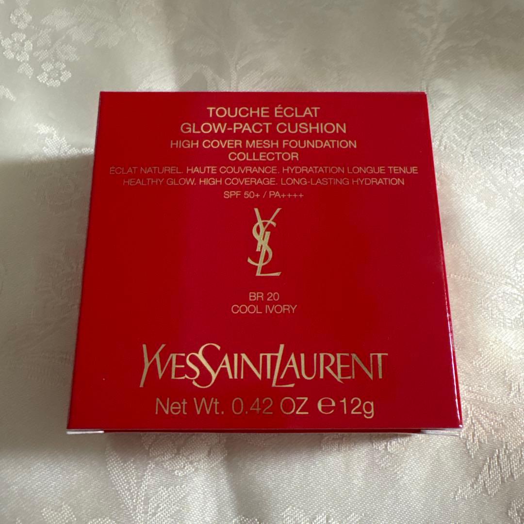 イヴサンローラン ラディアントタッチ グロウパクト 〈コレクター〉