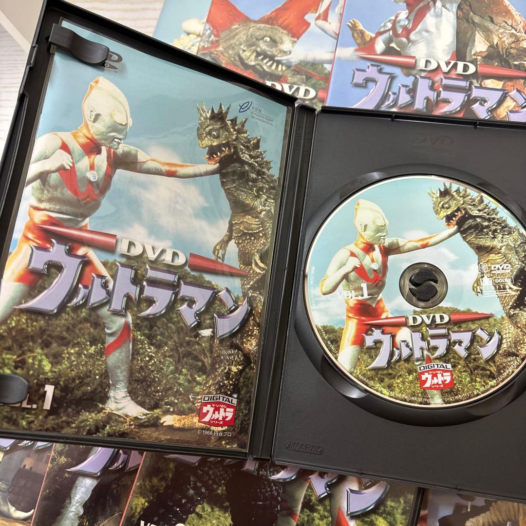 DVD ウルトラマン　全話　39話までVOL1から10 セット