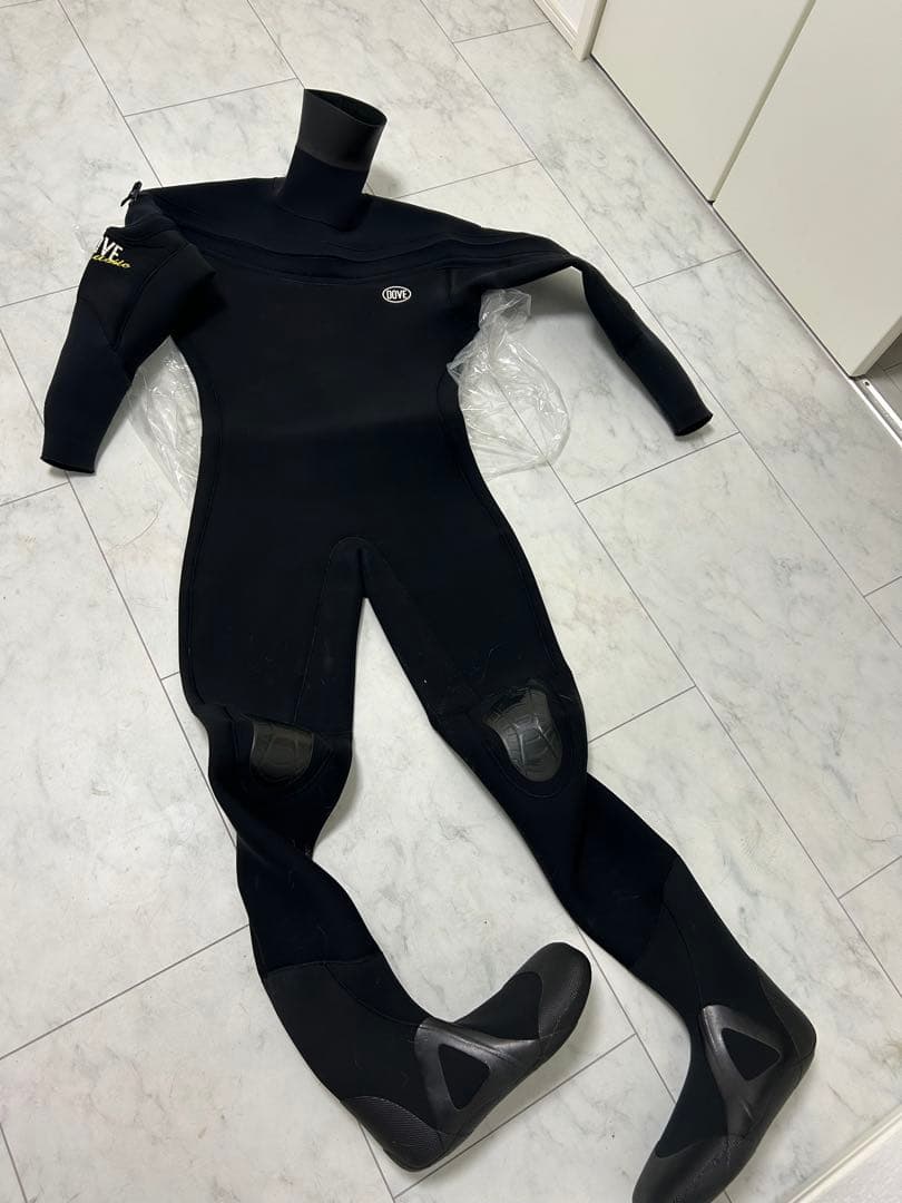 DOVE フルスーツ ブラックMサイズ