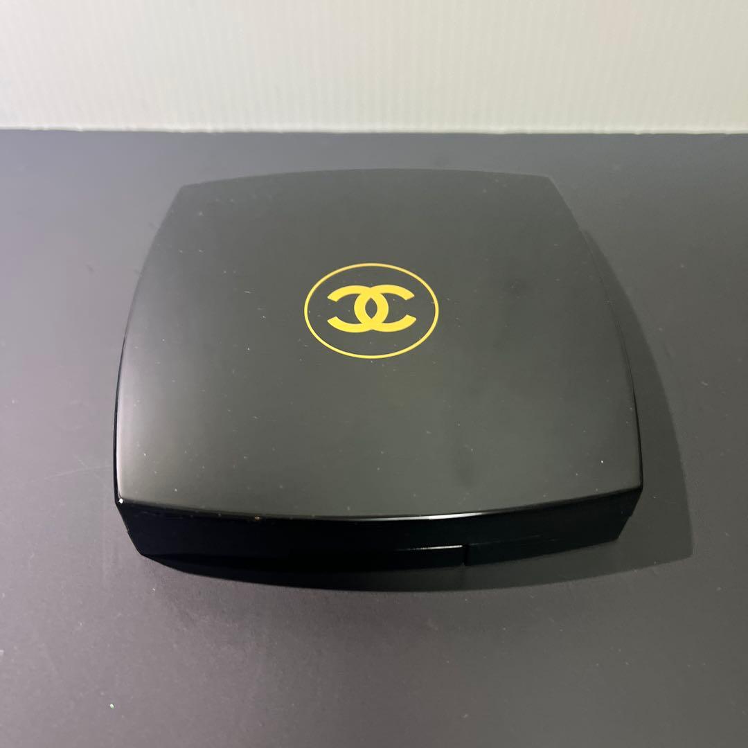 CHANELシャネルダイヤモンドダスト ドゥシャネル