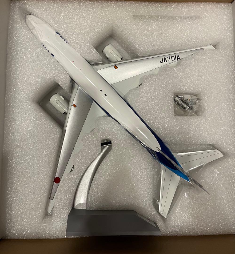 【新品・即納】ANA Boeing 777-200 1/200 JA701A