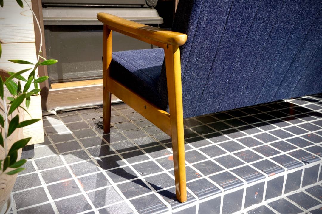 【カリモク60】【クッション付】Kチェア 2シーター 岡山産セルビッチデニム