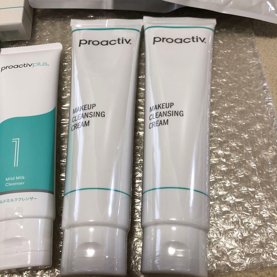 プロアクティブ　洗顔・美容液セット