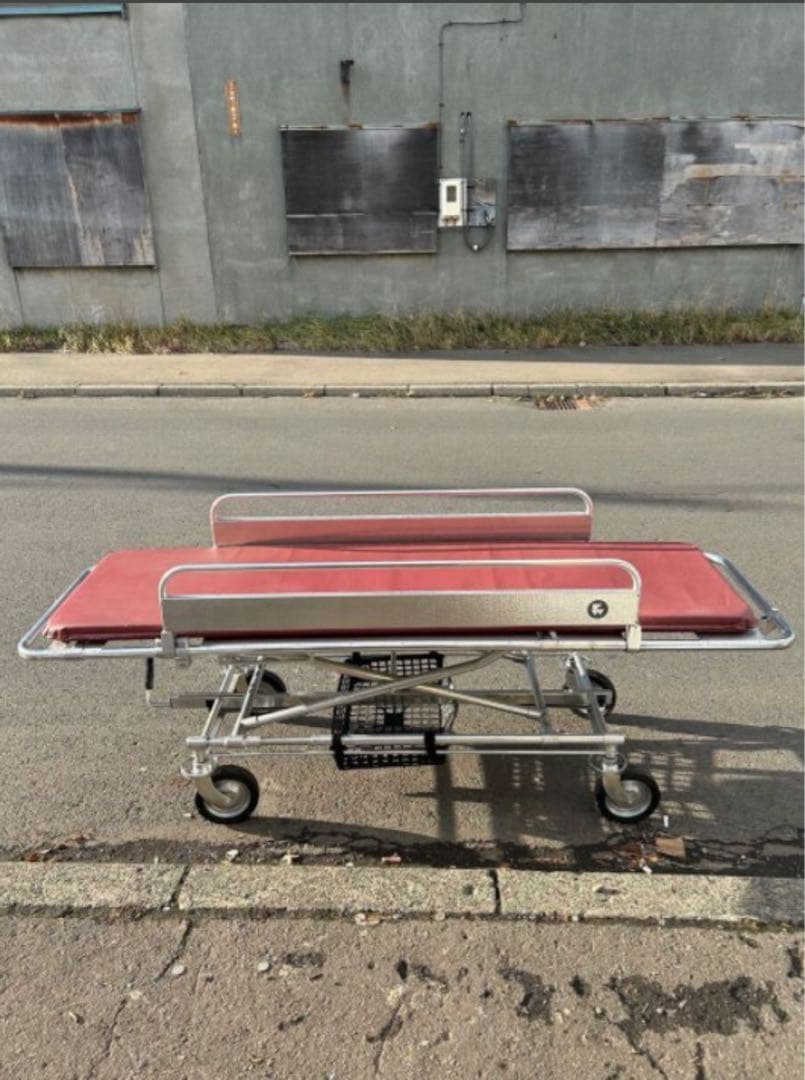 MRI室用ストレッチャー 33-NM 備品 キャスター付き 介護　医療