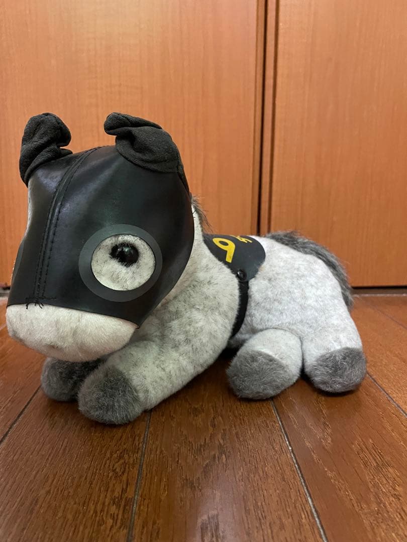 タマモクロス　ぬいぐるみ　黒メンコ（吸盤付き）