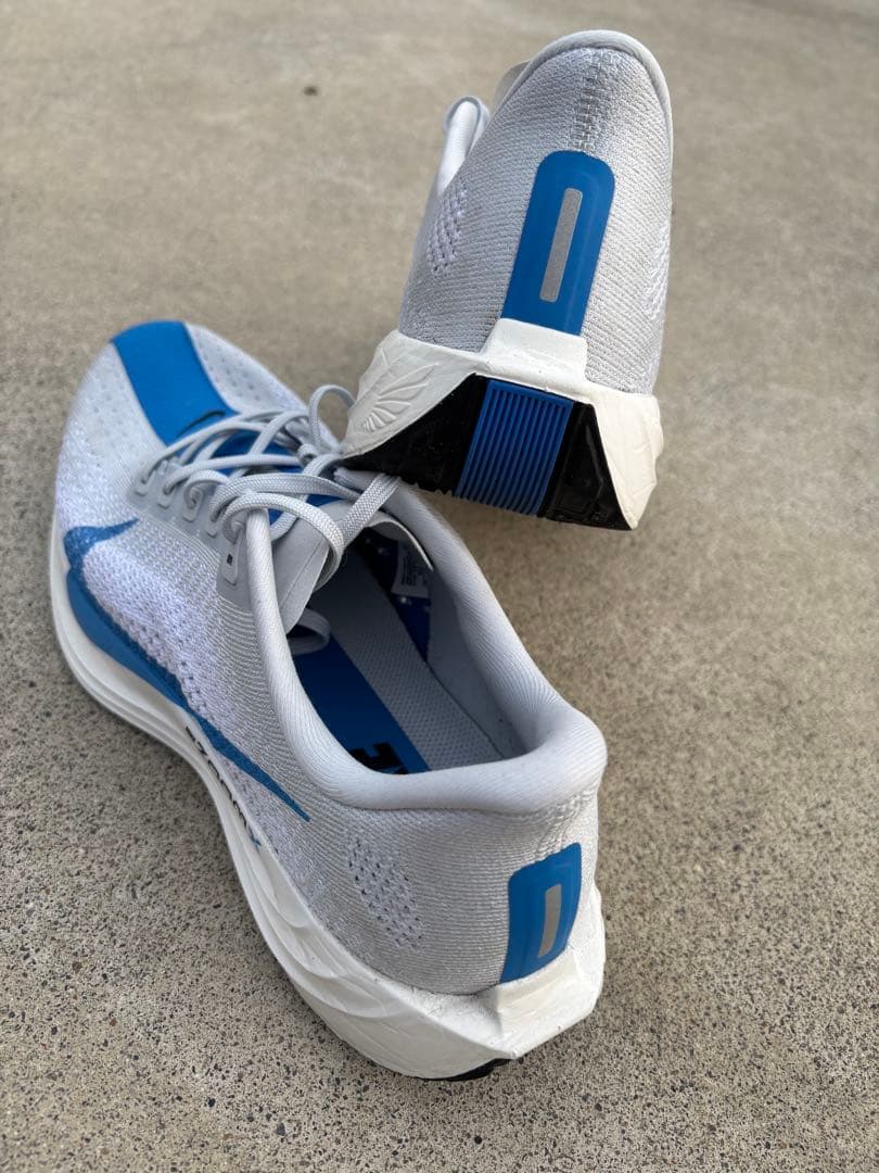 美品　ナイキペガサスプラス　27cm