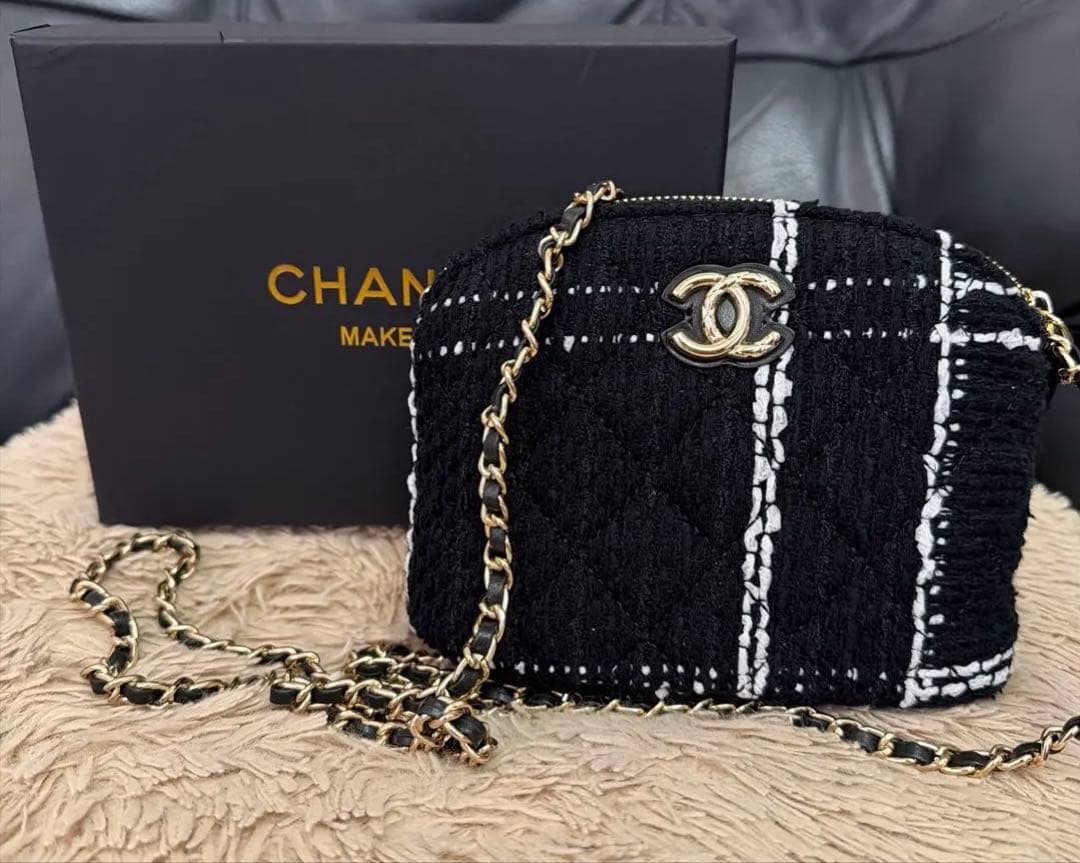 CHANEL ストライプショルダーバッグ　シャネル　ツイード　ノベルティ