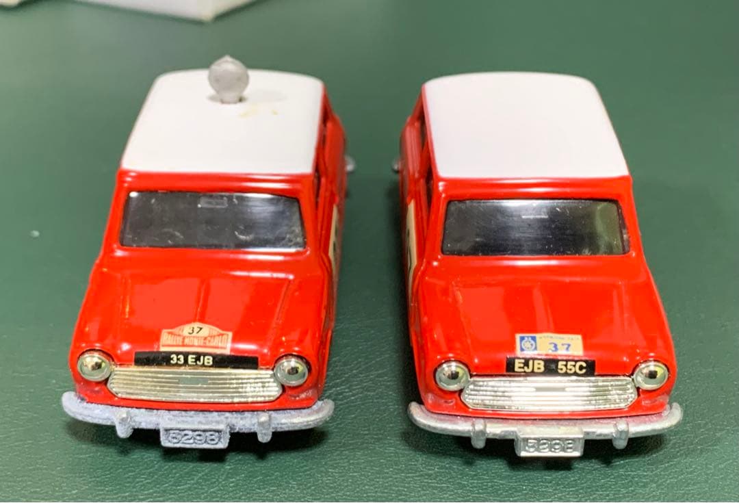 トミカ ミニクーパー トラフィック モンテカルロラリーカー ゼッケン37番 2台