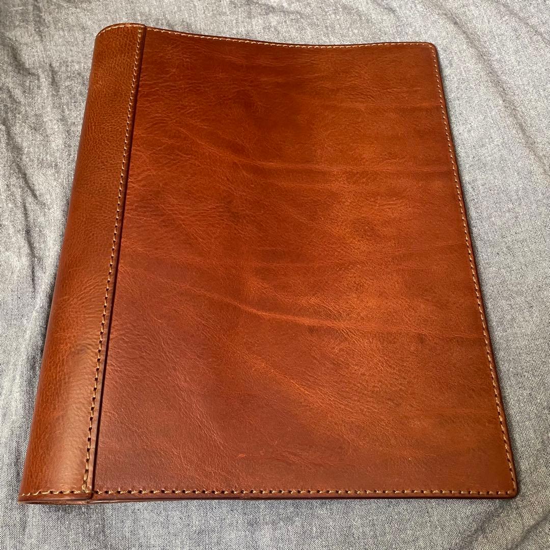 【新品】　ルーズリーフ a4 本革