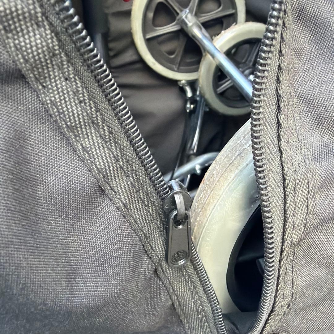 軽量 折りたたみ 介助式車椅子 バッグ付 美品【A-268】