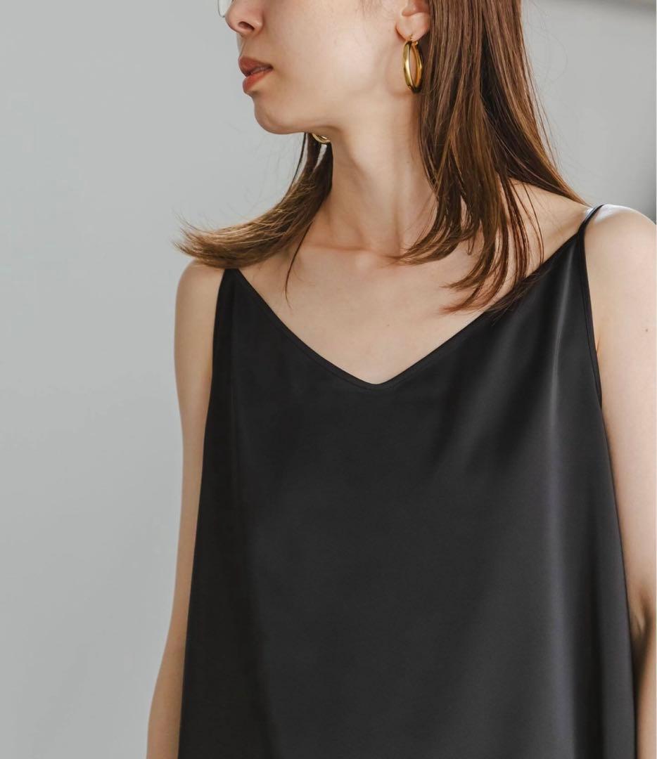 NOBLE メルティサテン2WAYキャミ　ホワイト