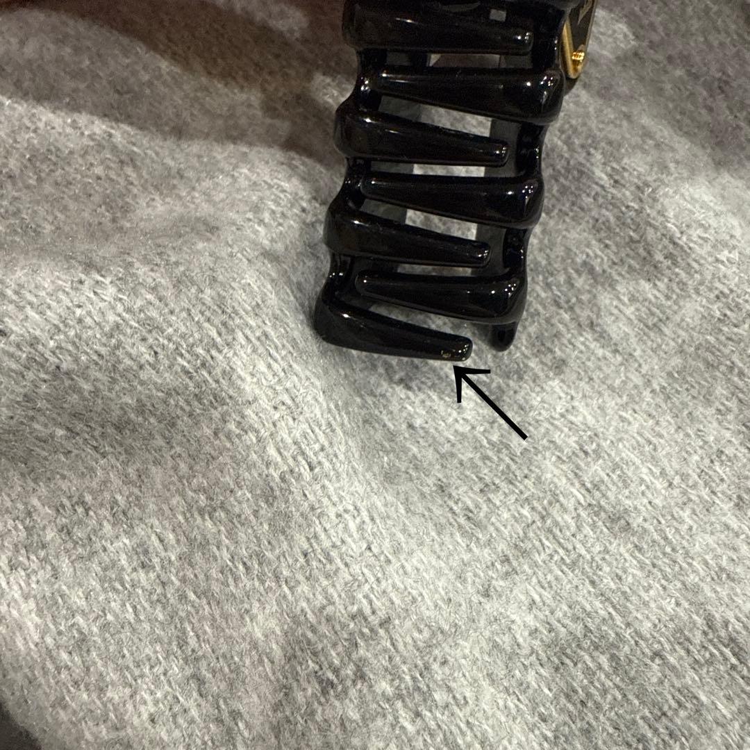 PRADA ヘアクリップ 正規品