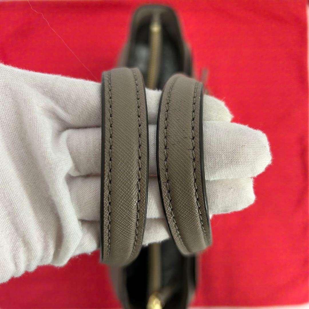 【極美品】トリーバーチ ロビンソン トートバッグ レザー 肩掛け A4 ベージュ